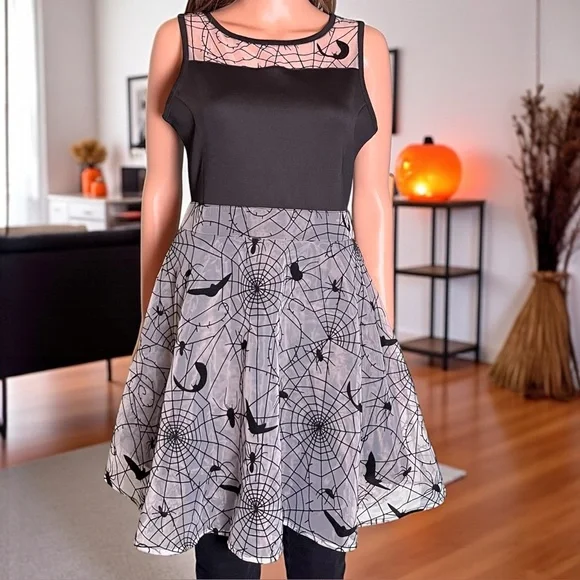 Fit & Flare Goth Dress. Spirit. Cosplay. Gothic. Halloween Costume Party. Size L - Picture 3 of 10